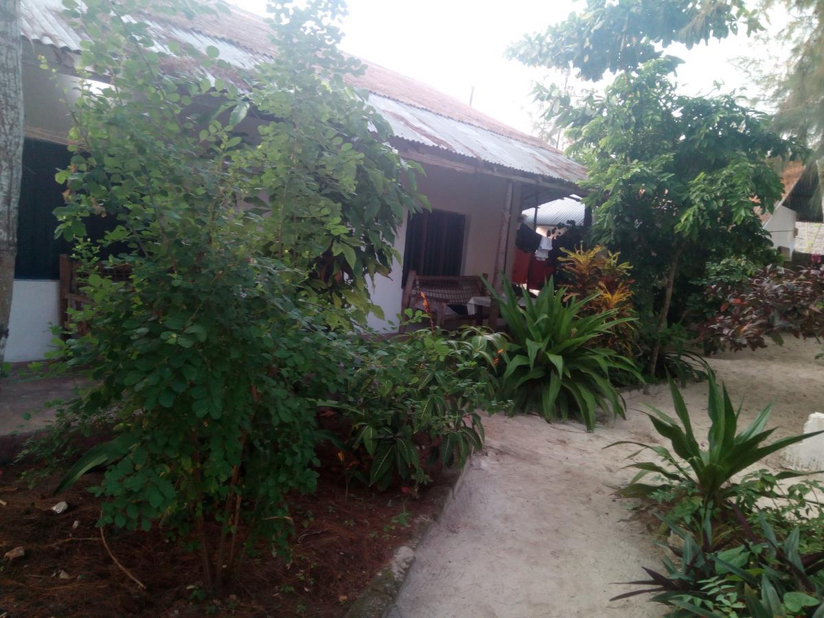 Asiya Beach Bungalow Nungwi Luaran gambar